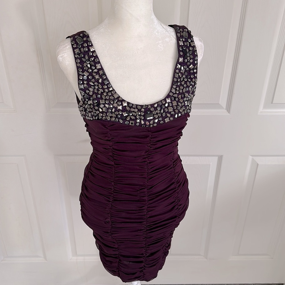 Beautiful Purple 💜 WOW Couture Embellished Ruched Bodycon Dress - Size Small